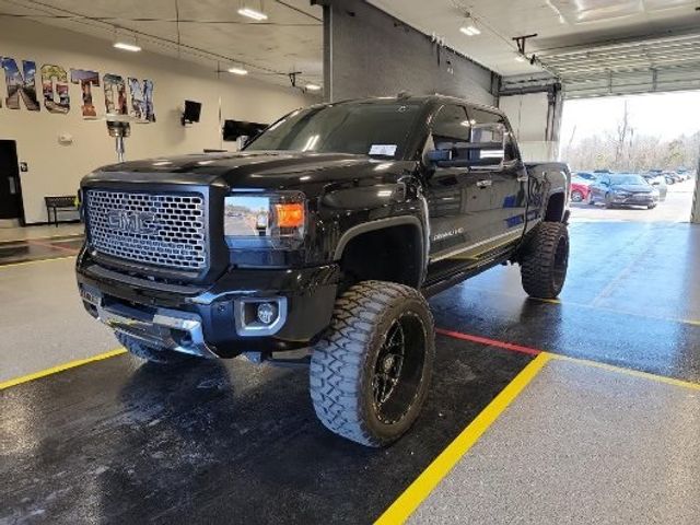 2015 GMC Sierra 2500HD Denali