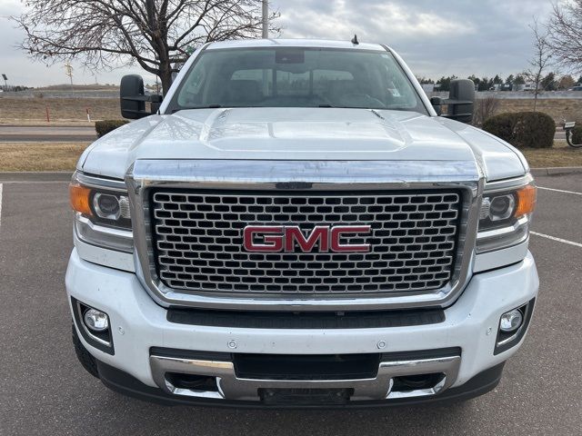 2015 GMC Sierra 2500HD Denali