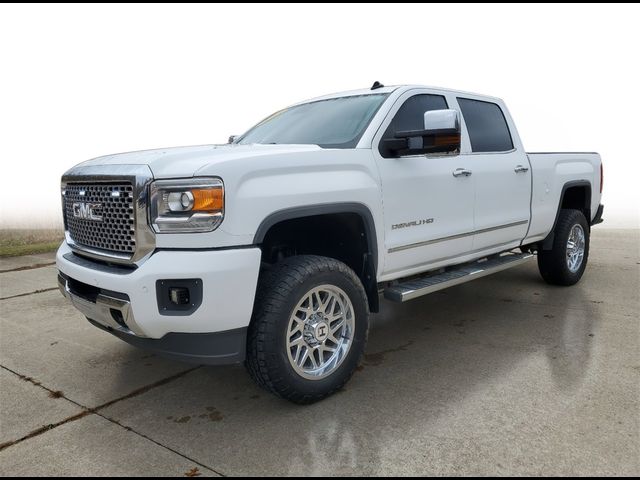 2015 GMC Sierra 2500HD Denali