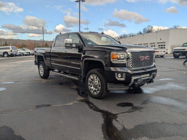 2015 GMC Sierra 2500HD Denali