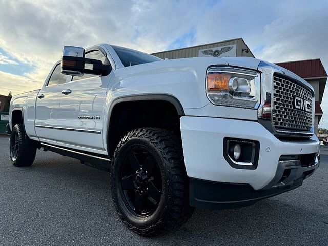 2015 GMC Sierra 2500HD Denali