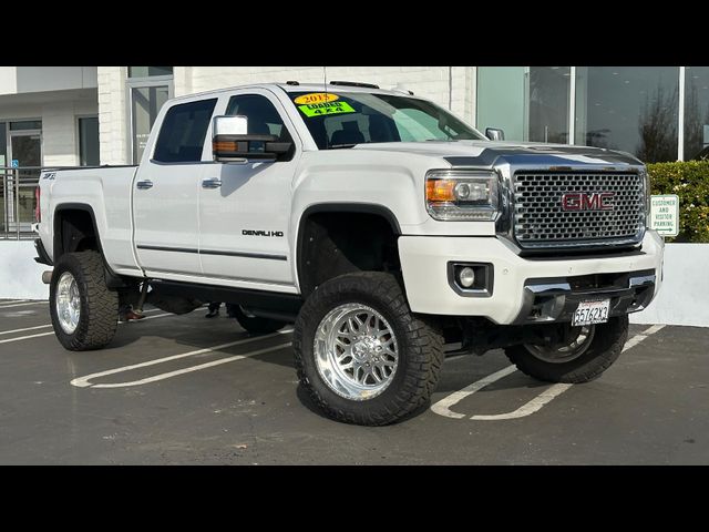 2015 GMC Sierra 2500HD Denali