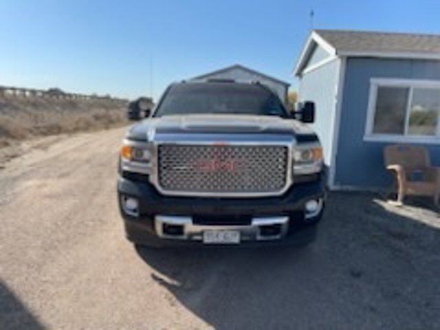 2015 GMC Sierra 3500HD Denali