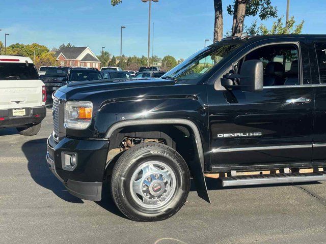 2015 GMC Sierra 3500HD Denali