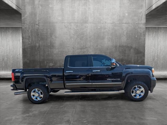 2015 GMC Sierra 3500HD Denali