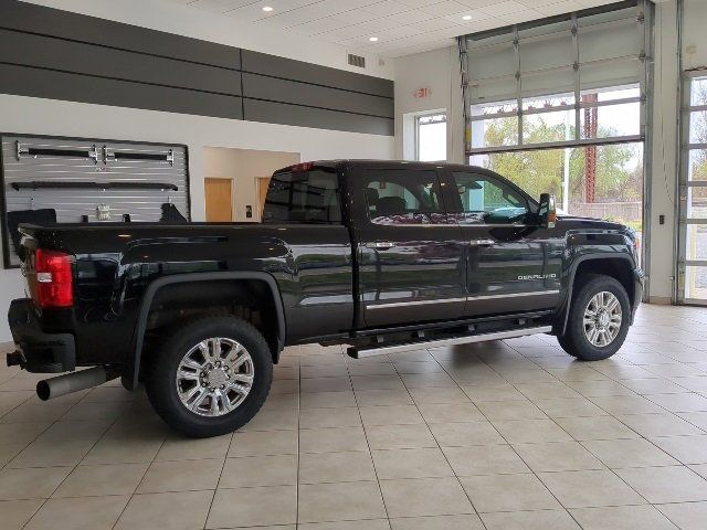 2015 GMC Sierra 3500HD Denali