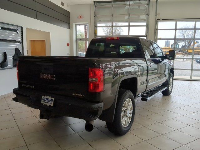 2015 GMC Sierra 3500HD Denali