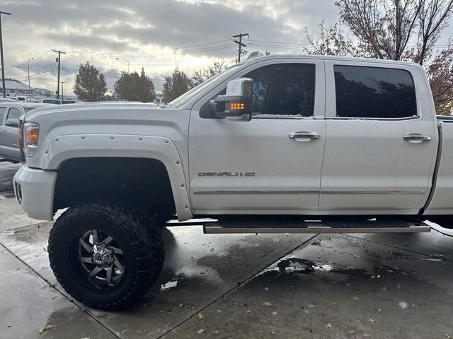 2015 GMC Sierra 3500HD Denali