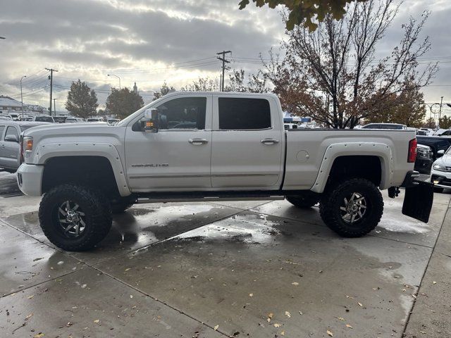 2015 GMC Sierra 3500HD Denali