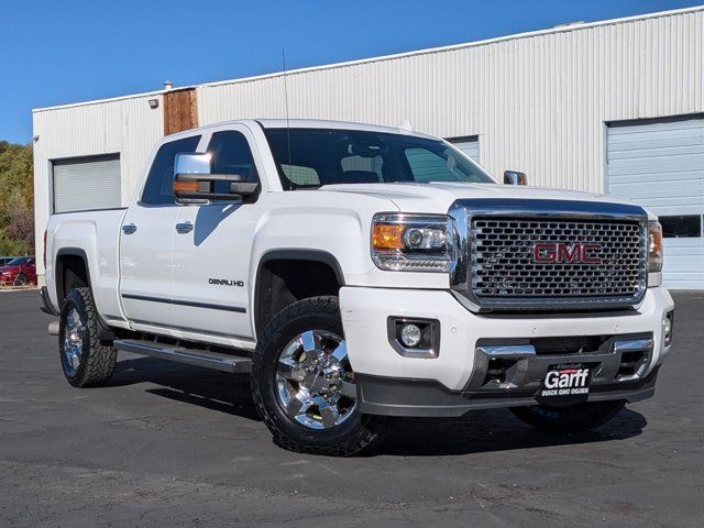 2015 GMC Sierra 3500HD Denali