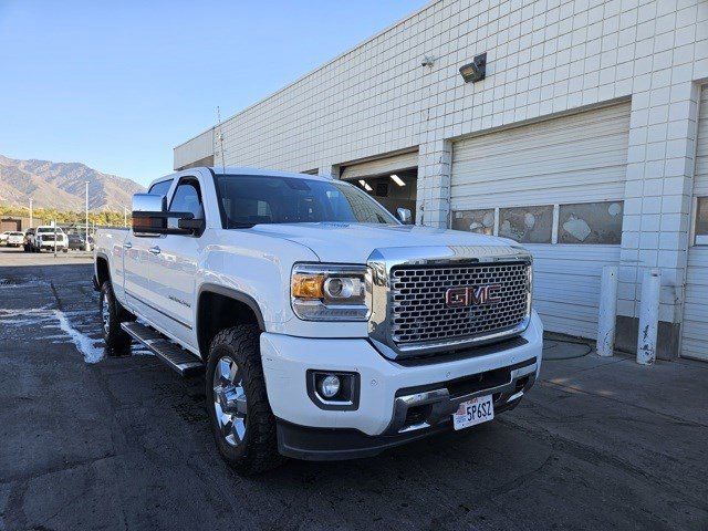 2015 GMC Sierra 3500HD Denali