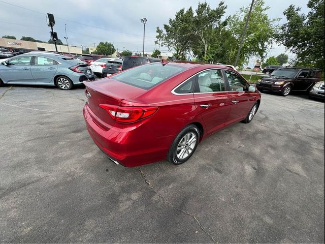 2015 Hyundai Sonata 2.4L SE