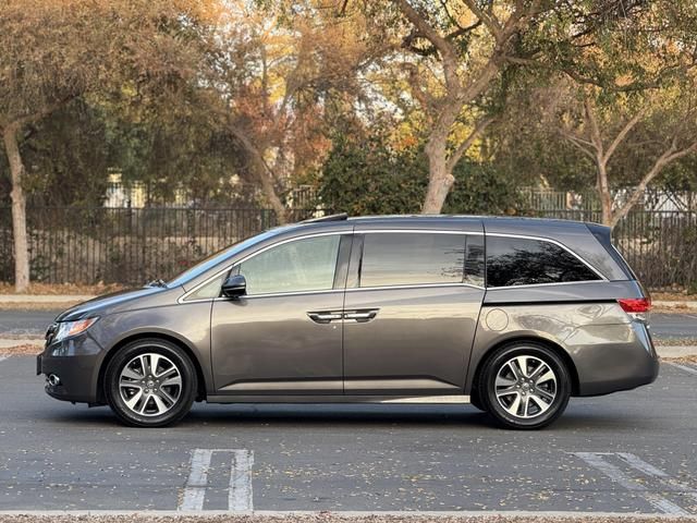 2015 Honda Odyssey Touring