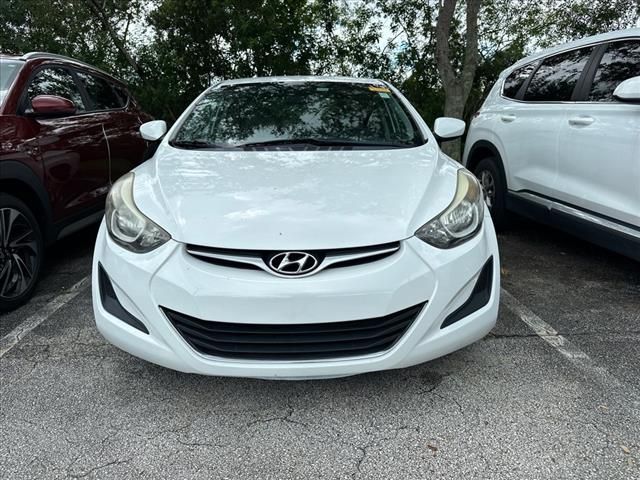 2015 Hyundai Elantra SE