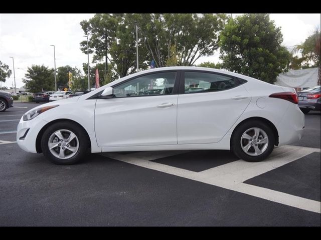 2015 Hyundai Elantra SE