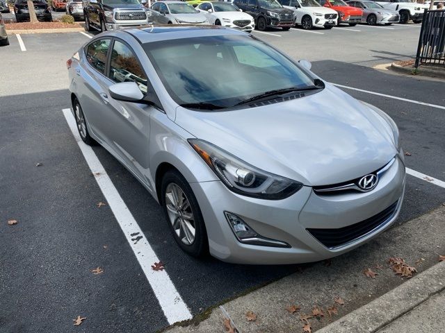 2015 Hyundai Elantra SE