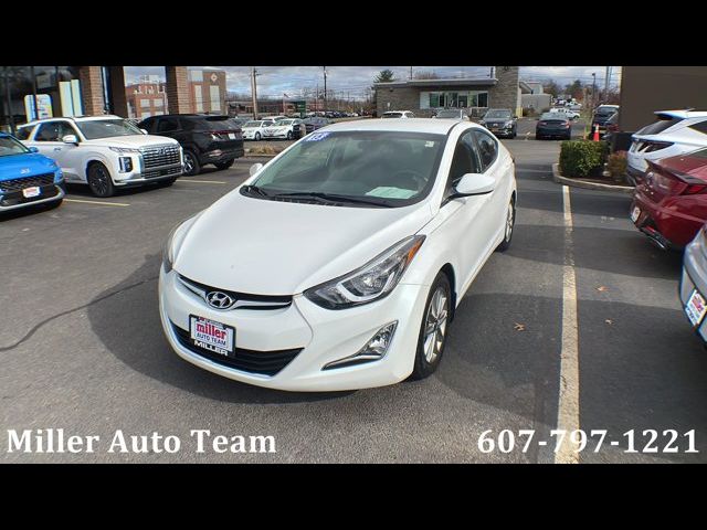 2015 Hyundai Elantra SE