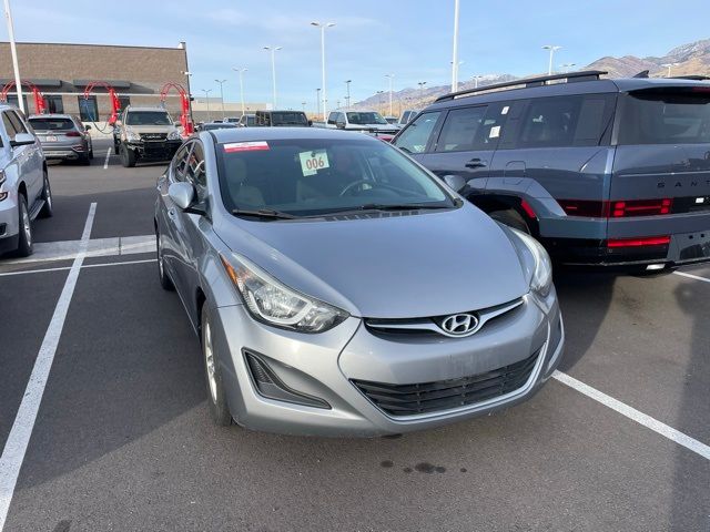 2015 Hyundai Elantra SE