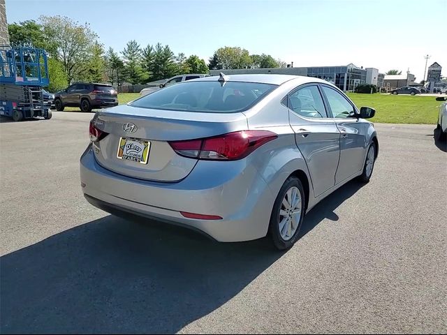 2015 Hyundai Elantra SE