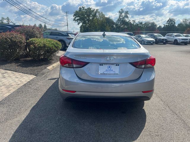 2015 Hyundai Elantra SE