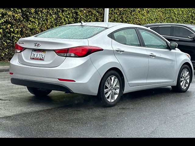 2015 Hyundai Elantra SE