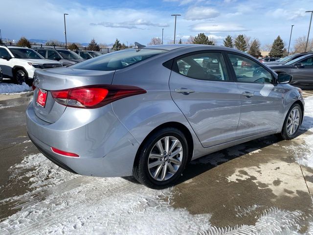 2015 Hyundai Elantra SE