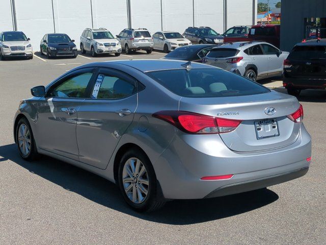 2015 Hyundai Elantra SE