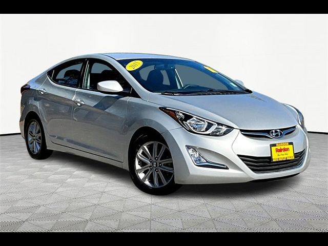 2015 Hyundai Elantra SE