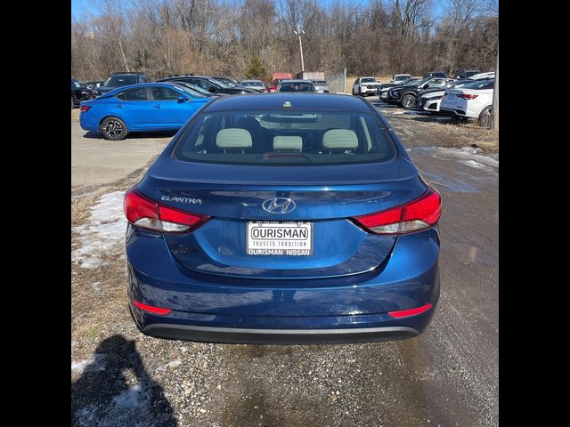 2015 Hyundai Elantra SE