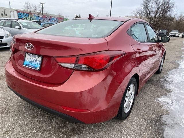 2015 Hyundai Elantra SE