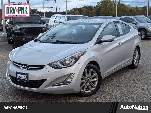 2015 Hyundai Elantra SE