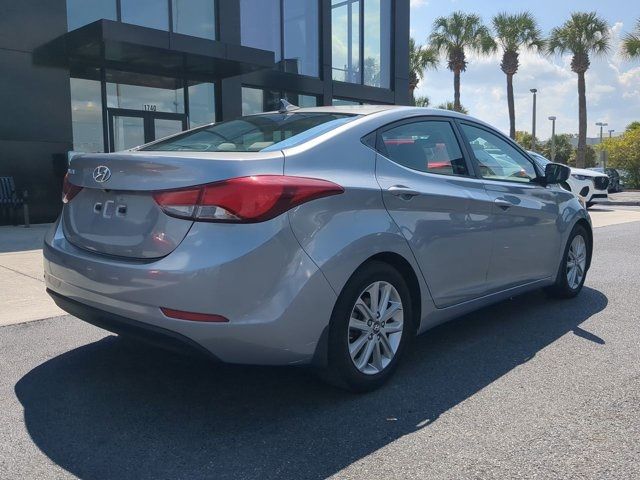 2015 Hyundai Elantra SE