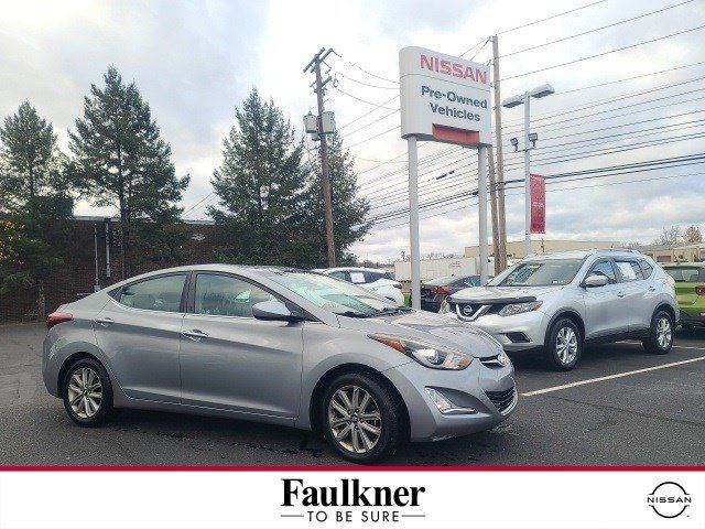 2015 Hyundai Elantra SE