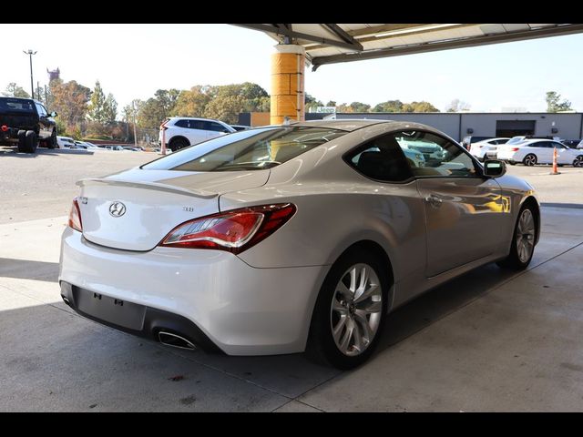 2015 Hyundai Genesis 3.8 Base