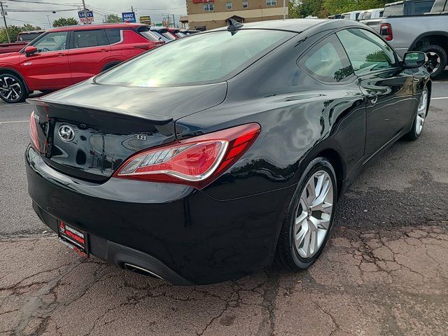 2015 Hyundai Genesis 3.8 Base