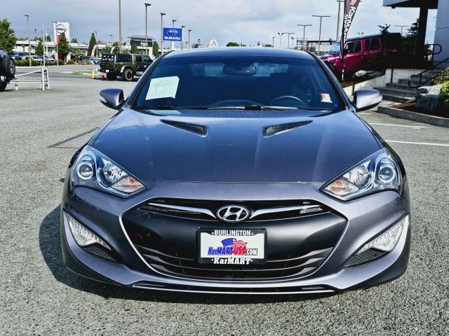 2015 Hyundai Genesis 3.8 Base