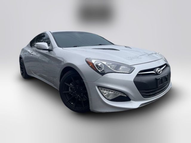 2015 Hyundai Genesis 3.8 Base