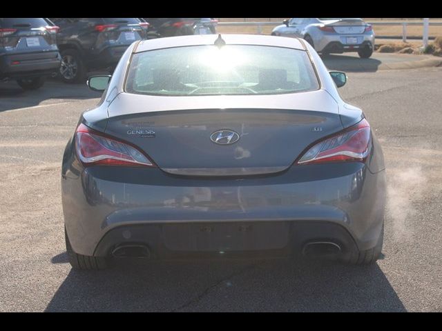 2015 Hyundai Genesis 3.8 Base