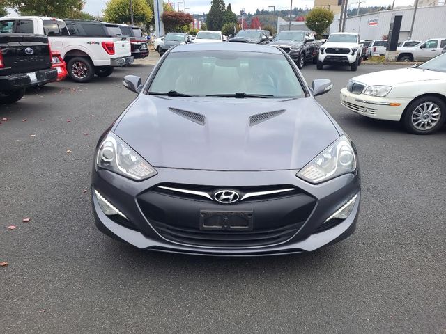 2015 Hyundai Genesis 3.8 Base