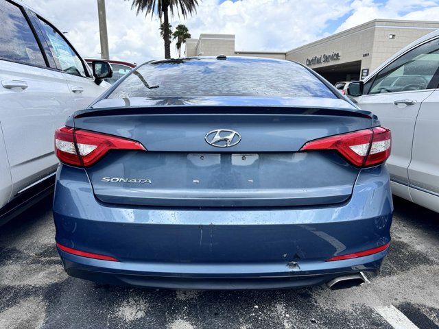 2015 Hyundai Sonata 2.4L SE