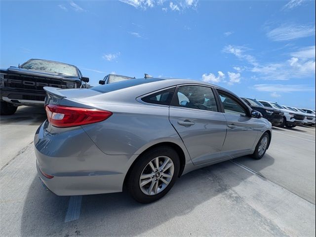 2015 Hyundai Sonata 2.4L SE