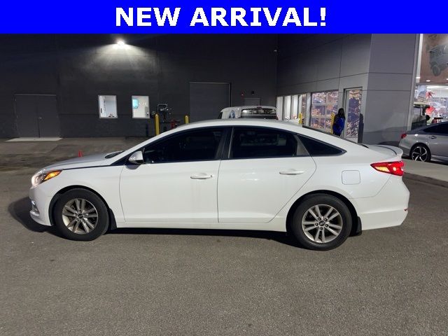 2015 Hyundai Sonata 2.4L SE