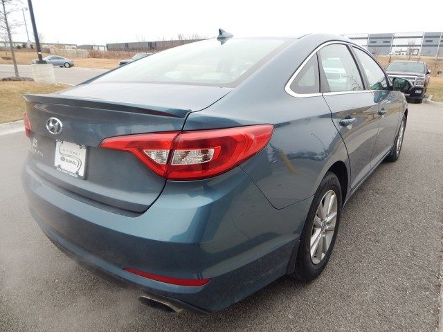 2015 Hyundai Sonata 2.4L SE