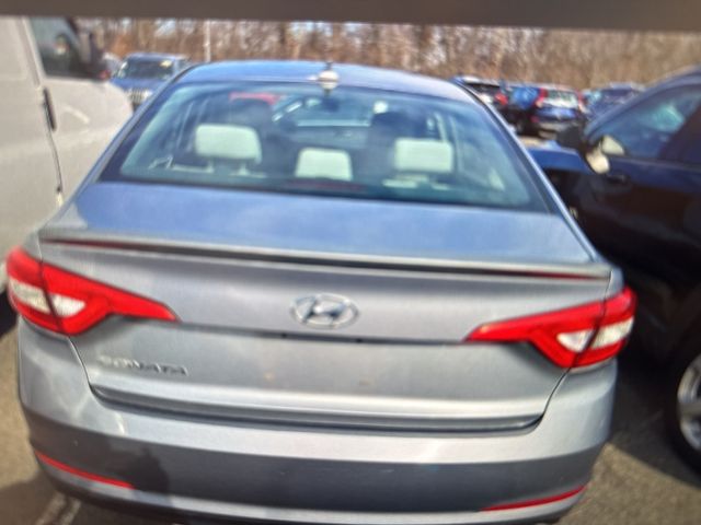 2015 Hyundai Sonata 2.4L SE