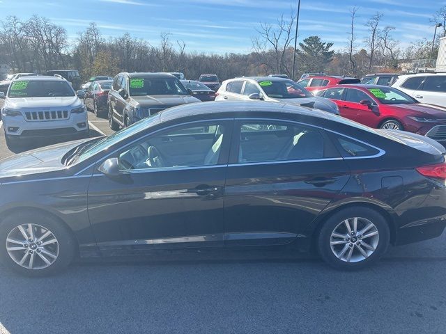 2015 Hyundai Sonata 2.4L SE