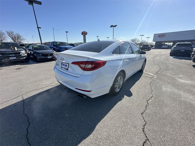 2015 Hyundai Sonata 2.4L SE