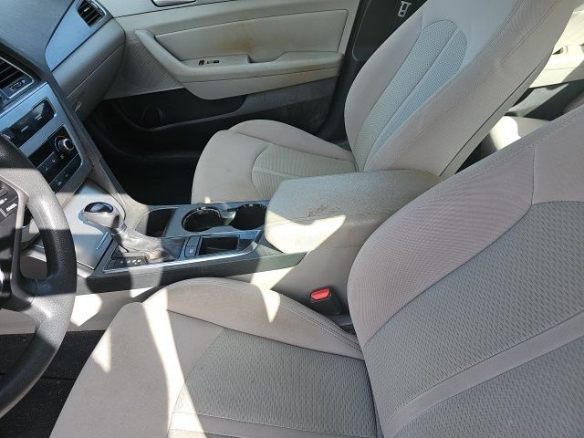 2015 Hyundai Sonata 2.4L SE