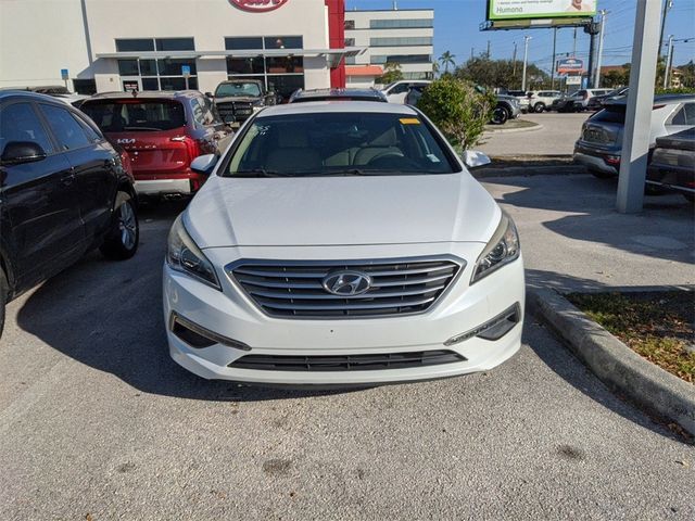 2015 Hyundai Sonata 2.4L SE