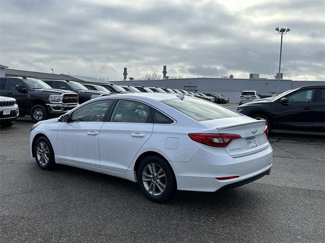 2015 Hyundai Sonata 2.4L SE