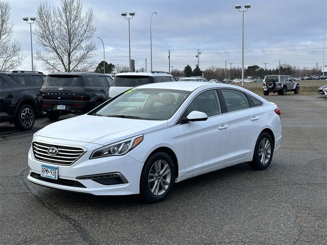 2015 Hyundai Sonata 2.4L SE